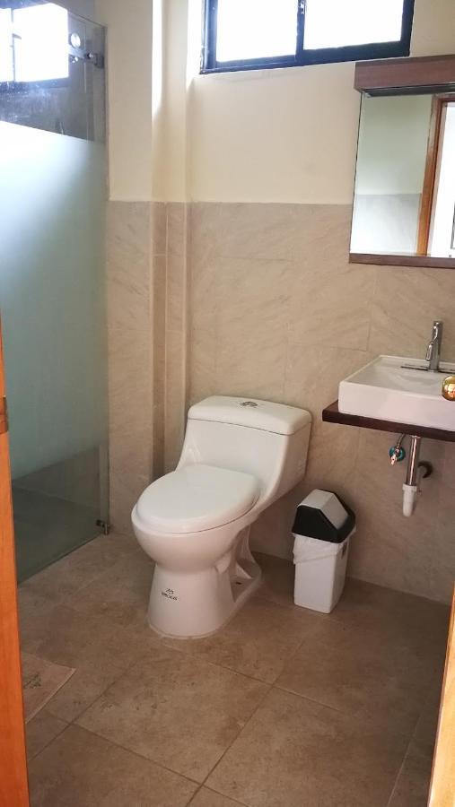 Chapelet Hostal Tababela Kültér fotó