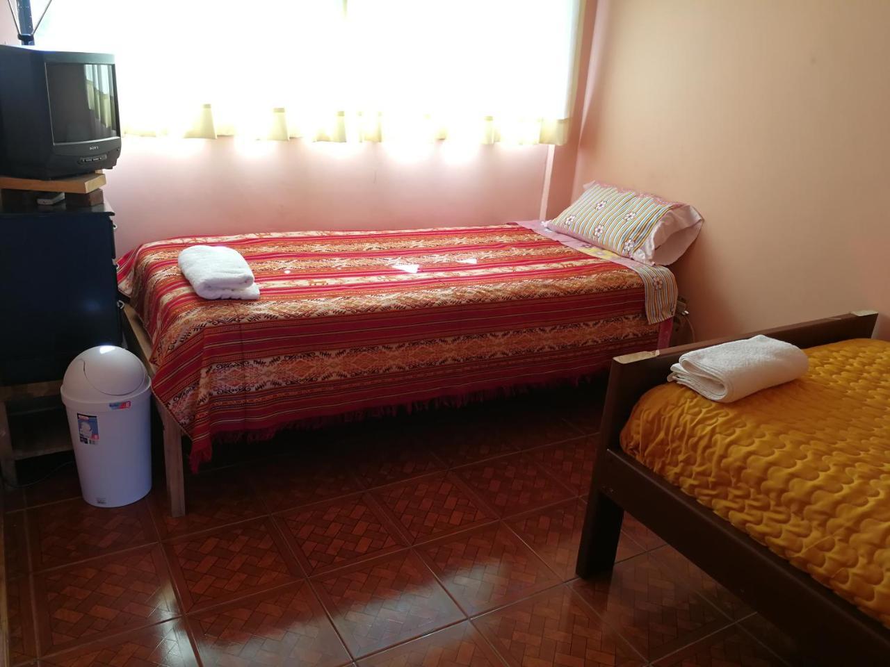 Chapelet Hostal Tababela Kültér fotó